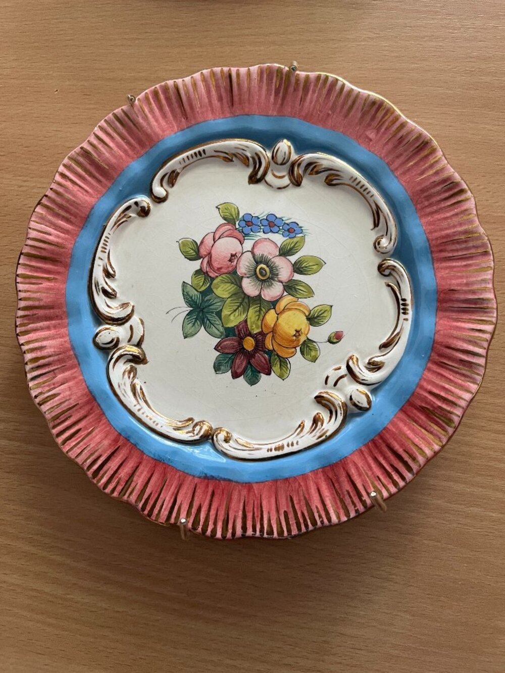 Vintage hand painted Italy decorative wall plate with hanger floral center